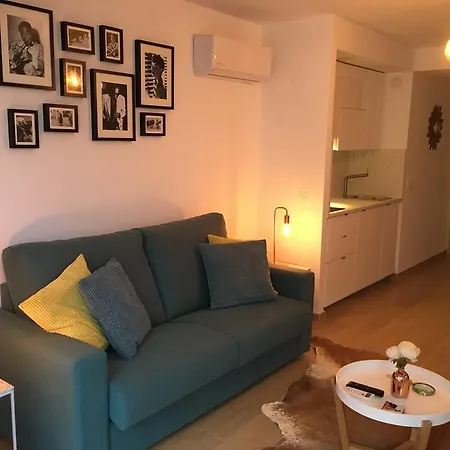 Residencia Carlos Eden Torremolinos