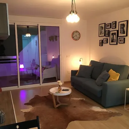 Apartamento Residencia Carlos Eden *