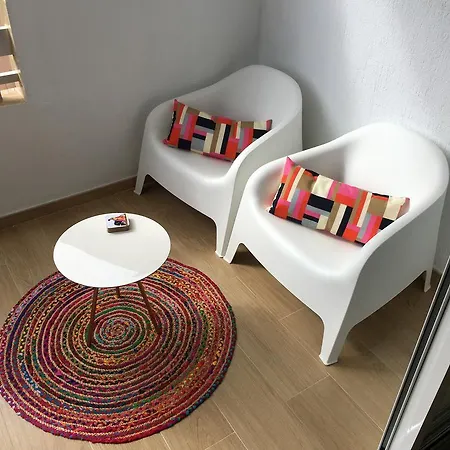 Residencia Carlos Eden Apartamento *