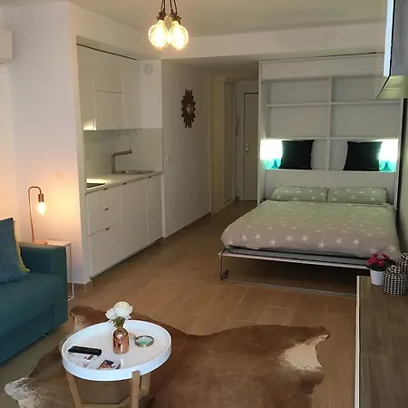Residencia Carlos Eden